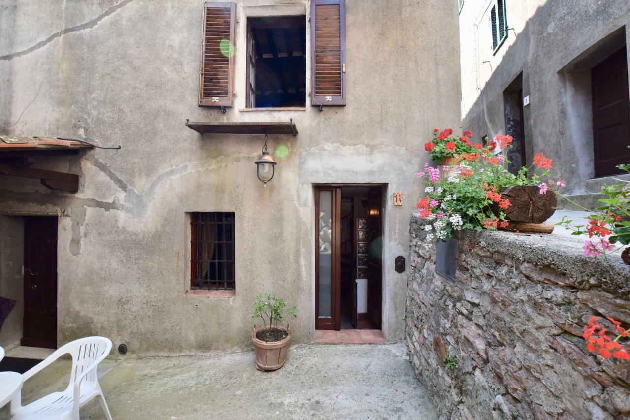 Luciano E Norma House Il Rustico Villa Gerfalco Buitenkant foto